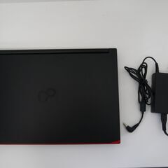 【お取り置き中】富士通 Windows11 15.6型ノートPC 第10世代Corei3 + SSD + メモリ12GB + WEBカメラ【メンテナンス済み】（0Z05829）の画像