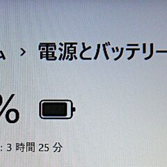 【お取り置き中】富士通 Windows11 15.6型ノートPC 第10世代Corei3 + SSD + メモリ12GB + WEBカメラ【メンテナンス済み】（0Z05829）の画像
