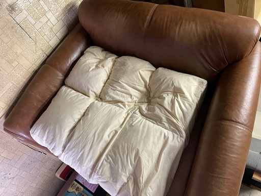 定価30万円　本革ソファー　ブラウン　アスプルンド　ハロ