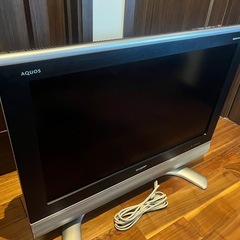 SHARP 32型液晶テレビの画像
