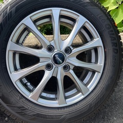 スタッドレスタイヤホイール．175/70/R14．の画像