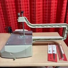 小型卓上糸のこ機の画像