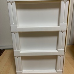 3段　収納ケースの画像