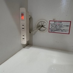 食器棚の画像