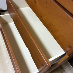 木製チェストの画像