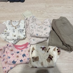 【90】【95】子供服秋冬【写真５枚分】の画像