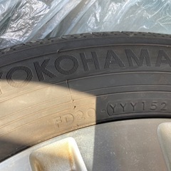 ホンダ純正16インチアルミ⭐️5穴⭐️205/60R16⭐️ヨコハマタイヤ⭐️ブルーアース⭐️8分山⭐️4本セット⭐️RK6ステップワゴンから取り外し品⭐️千葉県千葉市よりの画像
