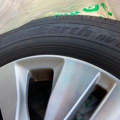 ホンダ純正16インチアルミ⭐️5穴⭐️205/60R16⭐️ヨコハマタイヤ⭐️ブルーアース⭐️8分山⭐️4本セット⭐️RK6ステップワゴンから取り外し品⭐️千葉県千葉市よりの画像