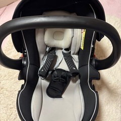 新生児期から使えるチャイルドシートの画像