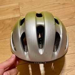 条件付きで差し上げます！サイクルヘルメット Giro Mサイズ（55〜60cm）の画像
