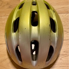 条件付きで差し上げます！サイクルヘルメット Giro Mサイズ（55〜60cm）の画像