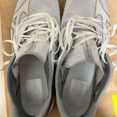 ウエーブリベリオン フラッシュ 2 ホワイト×ゴールド×ライトグレーの画像