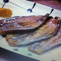 Autumn eggplant 　秋ナス３０本１００円でいかがでしょうの画像