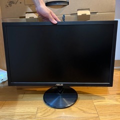ASUS ゲーミングモニター　24インチの画像