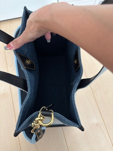coachショルダーバッグ