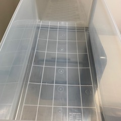 中古　衣装ケース6個の画像