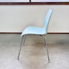 神戸市内✨️ Kartell MAUI ライトブルー チェア  の画像