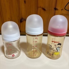 哺乳瓶消毒ケース/哺乳瓶3本/乳首2つ/フリーザーパック/4点セットの画像