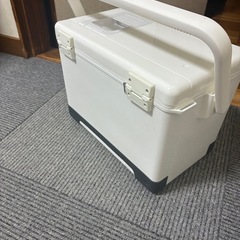 クーラーボックスの画像
