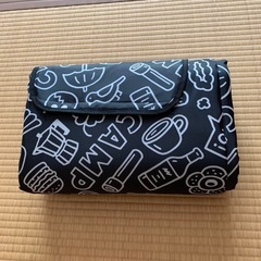 クッション入りレジャーシート　新品の画像