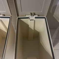 ゴミ箱の画像