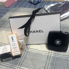 　　イブサンローラン　化粧品（新品未使用）CHANEL美容液（新品　未使用）の画像