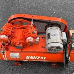 エアーコンプレッサー　BANZAI　バンザイ　CS-222N 三相　200v  2.2kw　iwata cs-265n タンク容量105ℓの画像