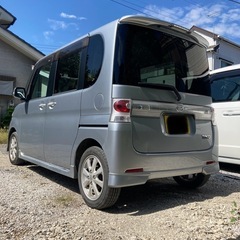 ダイハツ　タント　カスタム　シルバー　乗って帰れますの画像
