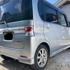 ダイハツ　タント　カスタム　シルバー　乗って帰れますの画像