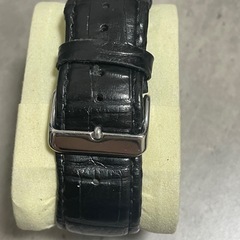 GUESS ネイビー クロノグラフ腕時計 100m防水の画像