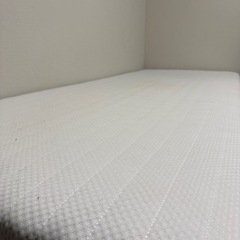 【お約束済み】ニトリ　脚付きコイルマットレス(スモールサイズ)の画像