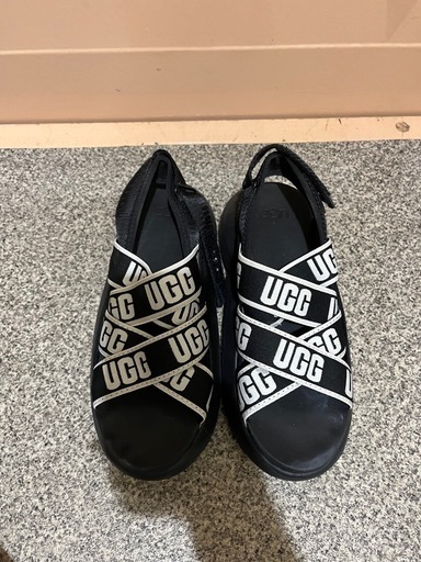 UGGサンダルレディース