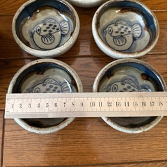 【美品】ろ芝窯 ふぐ 有田焼 大鉢1×小皿5の画像