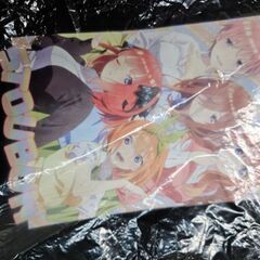 五等分の花嫁　TシャツLサイズの画像