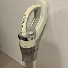 掃除機と椅子まとめてお譲りしますの画像