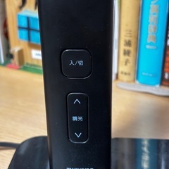 多少の値下げも！☆明るい☆ＬＥＤ卓上ライト　机　灯　学習机の画像