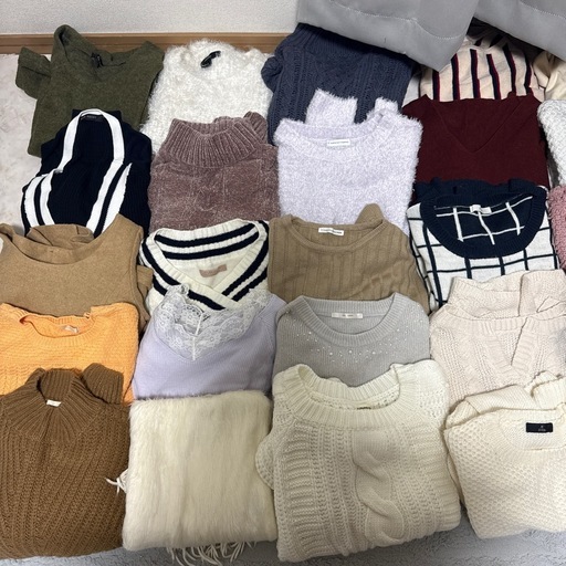 総額10万円以上　レディース服　ニット多め　50着まとめ売り