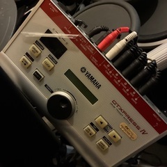 YAMAHA 電子ドラムの画像