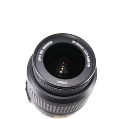 ❤️Nikon D3100 ❤️新品級✨ ショット数4145枚 SD付　初心者OKの画像