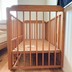 再値下げしました ベビーベッド　高さ調整可能の画像