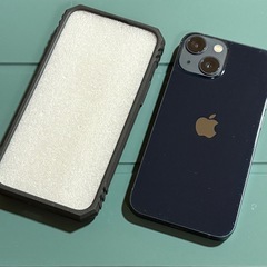 iPhone13 mini 128GB ブラック SIMフリー ★強化ガラスフィルム＆ケース付き★の画像