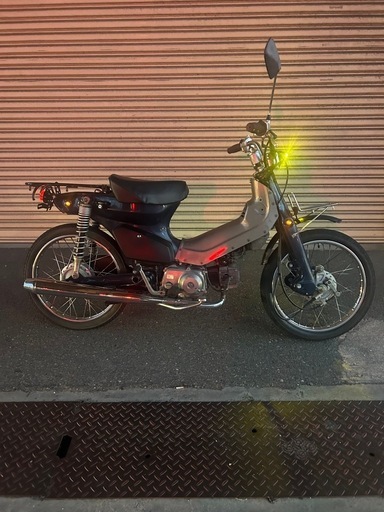 カブ四速セルつき！アンチリフト！