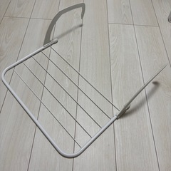 スリコ　物干しラックの画像