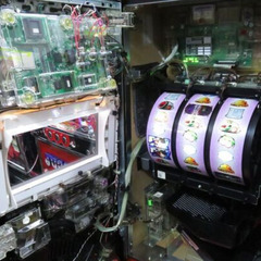 パチスロ実機　化物語　コイン不要機付きの画像
