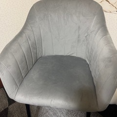 大理石風テーブル＆チェアの画像