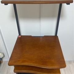 PCデスクの画像