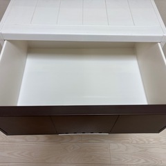収納棚の画像
