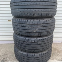 中古タイヤ組み換え無料225/45R19 92W T005Aの画像