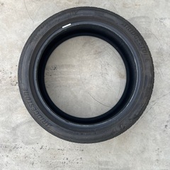中古タイヤ組み換え無料225/45R19 92W T005Aの画像