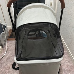ペットカート、ペットキャリーの画像